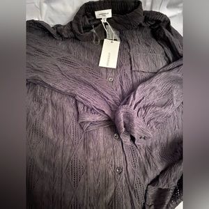 Bnwt Anniewear size medium button down top